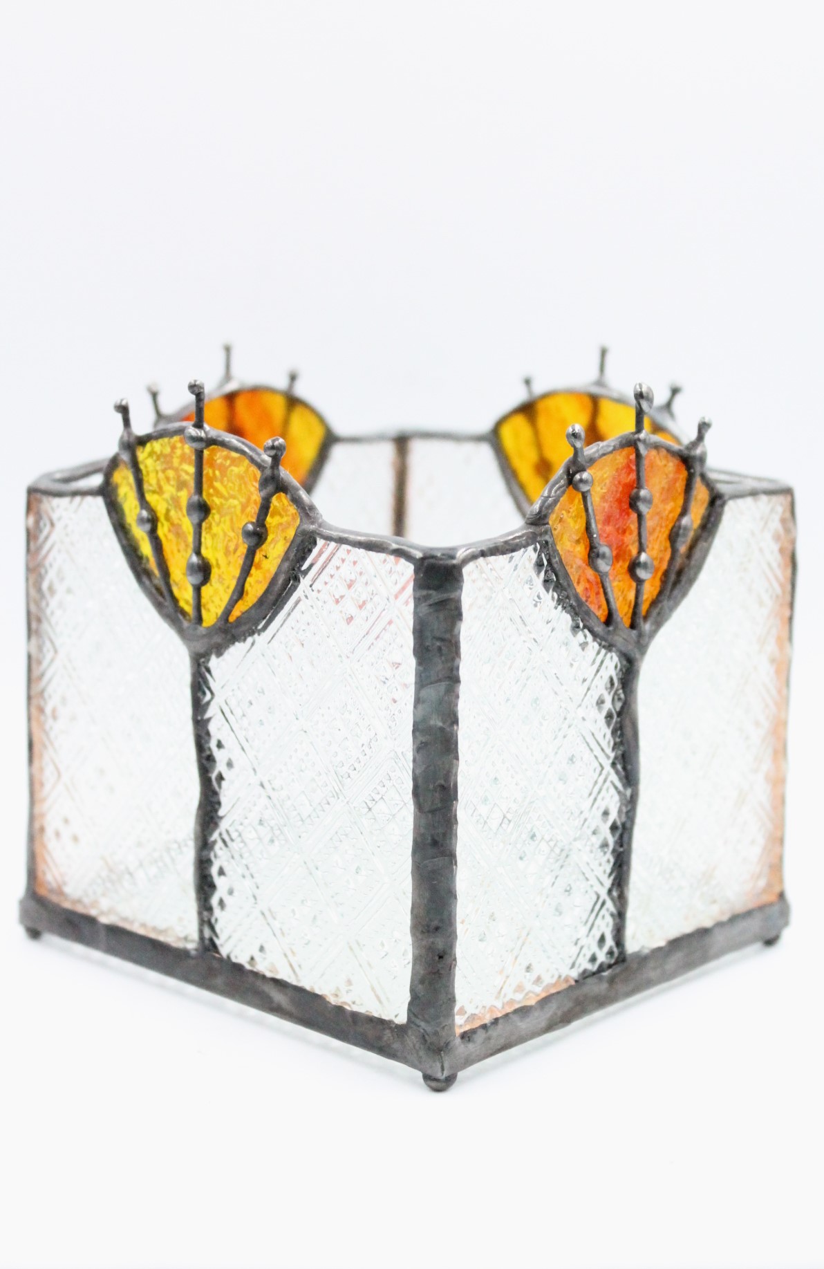 kwadratowy świecznik witrażowy