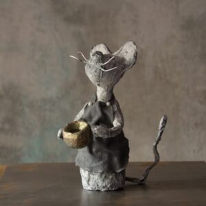 Rzeźba Myszki – Dekoracja Handmade